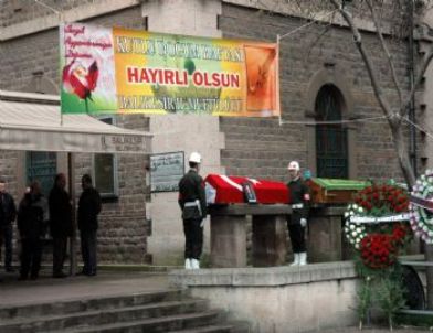 Emekli Pilot Albay'a Son Görev