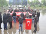 Saü’de Öğrencilerden Bayraklı Yürüyüş