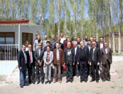 Kaymakam Demiral, Köy Dernek ve Muhtarları İle Biraraya Geldi