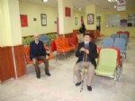 DOKTORLAR DIZISI - Yozgat’ta Doktorlar Eylem Yapınca Devlet Hastaneleri Boş Kaldı