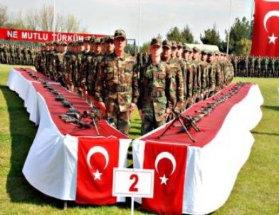 Asker Aileleri Konak’ta Güvende