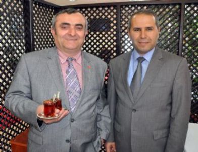 Başkanlar Gidiyor Onlar Yerinde