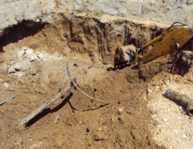 Gizli Depolardan Kaçak Akaryakıt Çıktı