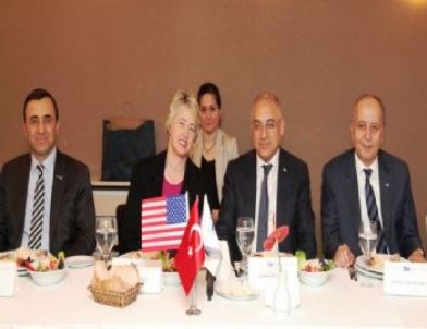 Houston’dan Türkiye’ye ’Kolay Ticaret’ Vaadi