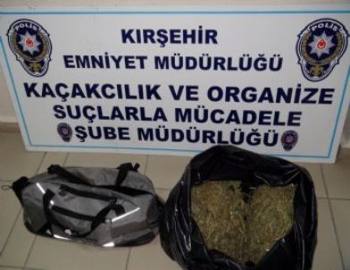 Kırşehir’de 5 Kilo 400 Gram Esrar Ele Geçirildi
