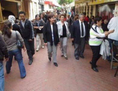 Chp’li Kadınlar Nazilli’ye Çıkartma Yaptı