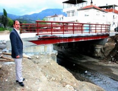 Kadıköy’ün Kanlıdere Köprüsü Yenilendi