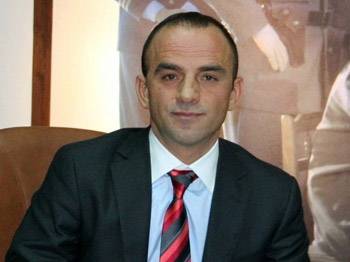 Ünlü işadamı tahliye oldu