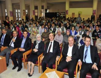 Yazar Başkan Öğrencilerle Buluştu