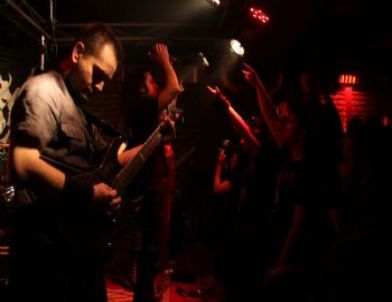 Yunanlı Metal Grubu Rottıng Chrıst Ankaralı Rock Severleri Coşturdu