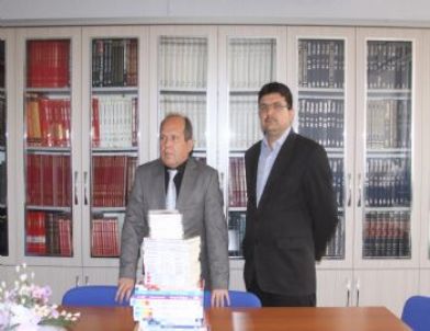 Okul Kütüphanesine Kitap Bağışı