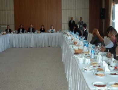 Akil Adamlar Denizli'de Sivil Toplum Örgütlerini Dinledi