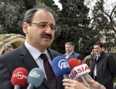 Azerbaycan'da ''bakuvi Yılı'' Etkinliklerle Başladı