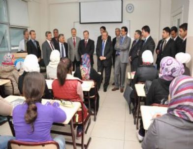 Şahinbey Belediyesi, Nüfusu 500 Binin Üzeri Olan Belediye Başkanlarını Ağırladı