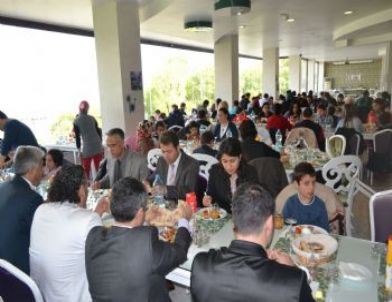 Ak Parti İl Sosyal İşler Başkanı Tozlu: Otizmli Çocukların Yanındayız