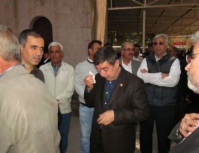 Ak Parti Milletvekili Aydınlıoğlu'nun Annesi Defnedildi
