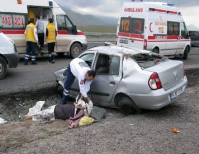 Aksaray'da Trafik Kazası: 1 Ölü, 3 Yaralı