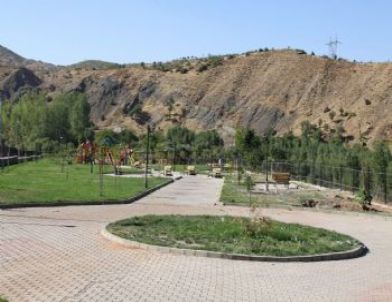 Bingöl Belediyesi 14 Parkı Tamamladı