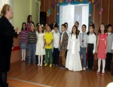 İlköğretim Okulu’nda Okuma Bayramı Sevinci