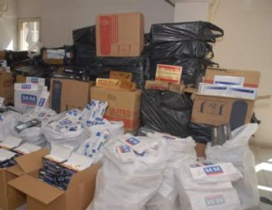 İzmir Emniyet’inden Kaçak Sigara Operasyonu