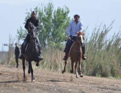 Nazilli’de 2. Rahvan At Yarışları Yapıldı