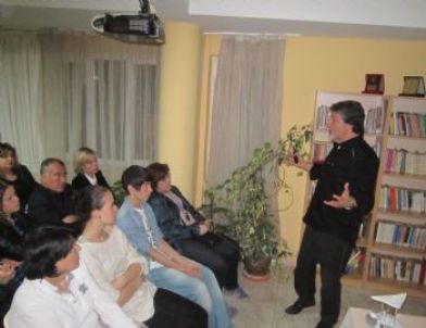 Sen Değişirsen, Dünya Değişir...