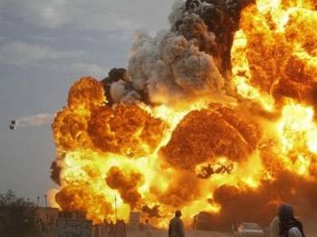 Libya'da büyükelçiliğe bombalı saldırı