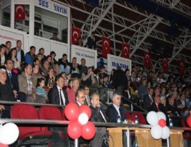 Sakarya 9’uncu Uluslararası Egemenlik Haftası Halk Oyunları Festivali Finali Yapıldı