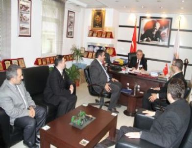 Gençlik Paltformun’dan Demirtaş’a Teşekkür