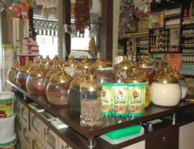 Kilosu Bin Tl Olan Bitki Şifa Dağıtıyor