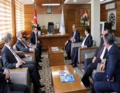 Bddk Yönetim Kurulu Üyeleri Başkan Ürgüp’ü Makamında Ziyaret Etti