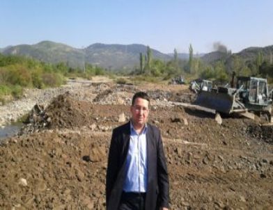 Burhaniye’de Dere İslah Çalışmaları