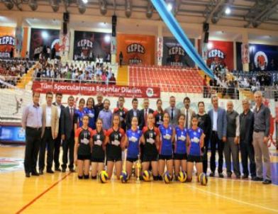 Kepez Kızları Sporla Buluşturdu