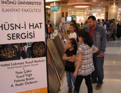 Hüsn-i Hat Sergisi Açıldı