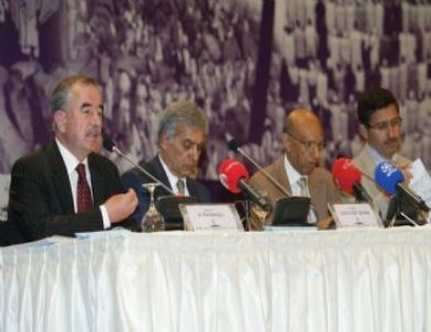 İcma Sempzoyumu'nun İlk Oturumu Başladı