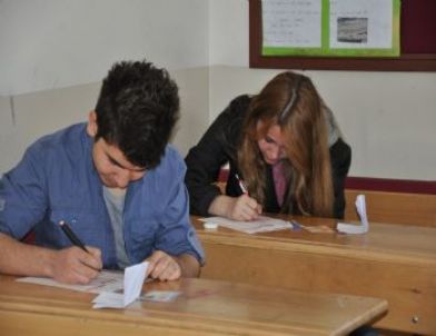 Kırıkkale'de Ödüllü Kur’an-ı Kerim Meali Yarışması