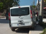 TRAFİK IŞIĞI - Minibüsün Çarptığı Çocuk Hastaneye Kaldırıldı