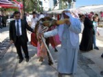 ÖĞRENCİ YURTLARI - Şanlıurfa'da Develi Kermes