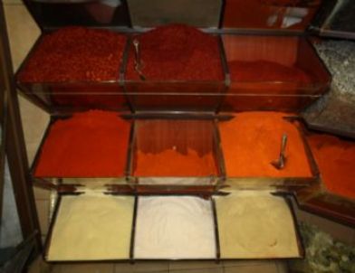 Açıkta Baharat Satılmayacak