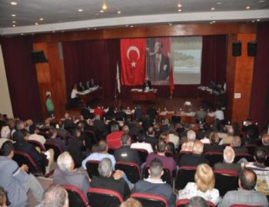 Başkan Altungün’ün Faaliyet Raporu Kabul Edildi