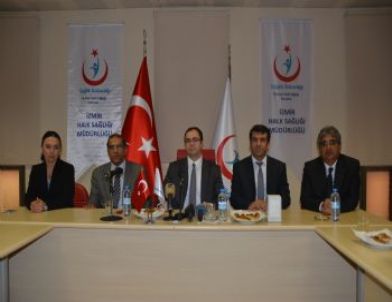 İzmir’in Halk Sağlıkçıları Eşofmanla İşe Gidecek