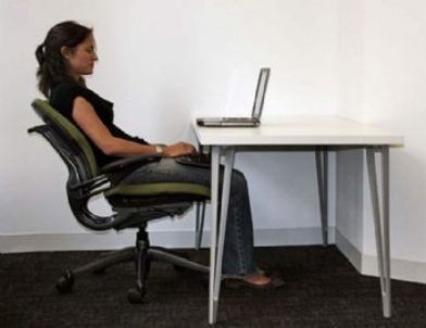 Masa Başı Çalışanları Bekleyen Tehlike