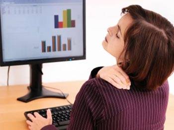 Masa başında çalışanlar yarım saatte bir bunu yapın