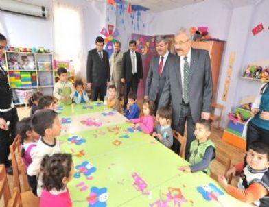 Vali Cerrah: 'okul Öncesi Eğitim Çocuklarımızın Geleceği Açısından Önem Taşıyor”
