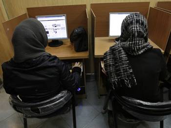İran'da internet 'İrannet'e mi dönüşecek?