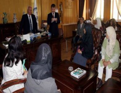 Japon Müslümanlar Heyetinden Konya Müftüsü'ne Ziyaret