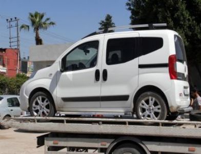 Kar Maskeli 5 Kişi Uzun Namlulu Silahlarla Kuyumcu Soydu