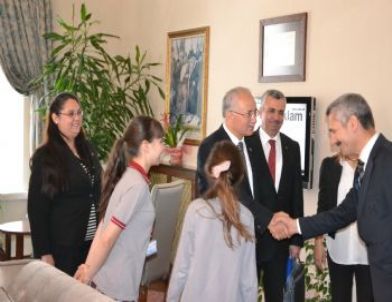 Meb’den Çağatay Uluçay İlköğretim Okulu’na Saha Ziyareti