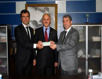 Salihli Tso, 250 Bin Liralık Çek’i Teslim Etti