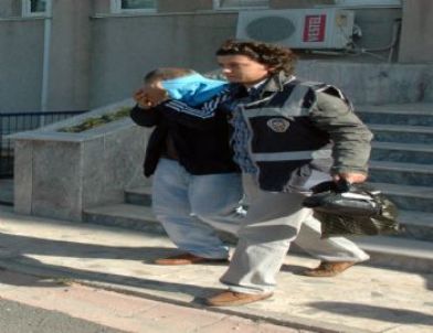 Uyuşturucu Tacirleri Adliyeye Sevk Edildi